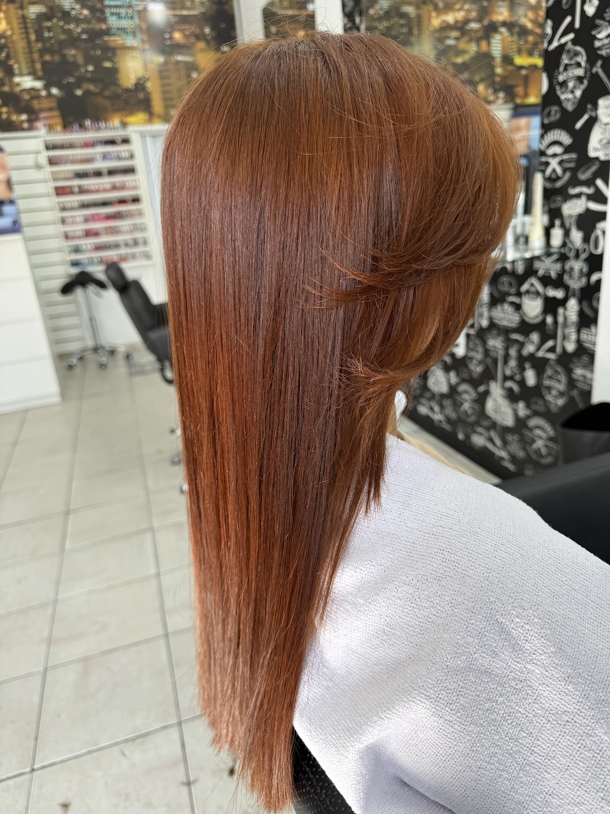 Coloração ruiva com finalização lisa